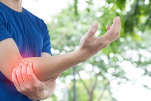 Welche Fakten sollte man über rheumatoide Arthritis RA wissen